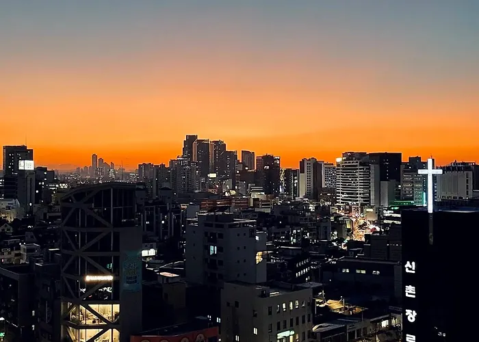 아파트 Hongik Sinchon Sirince