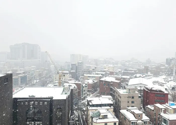 Hongik Sinchon Sirince 아파트